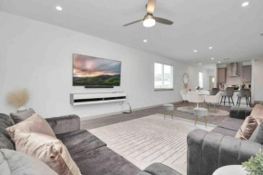4Bedroom Escape - Near Med Center With Backyard